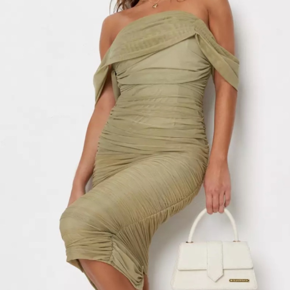 Missguided Olive Ruched Off-Shoulder Midi Dress